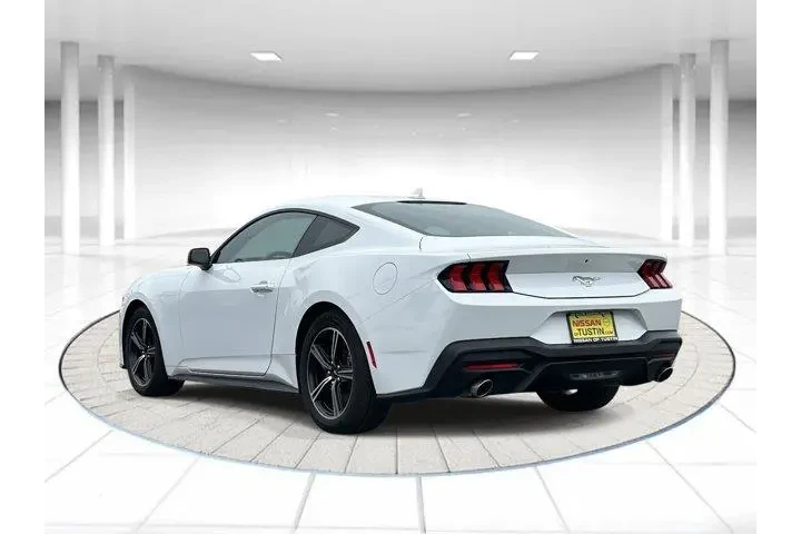 $30998 : Ford Mustang 2025 EcoBoost 2 image 2