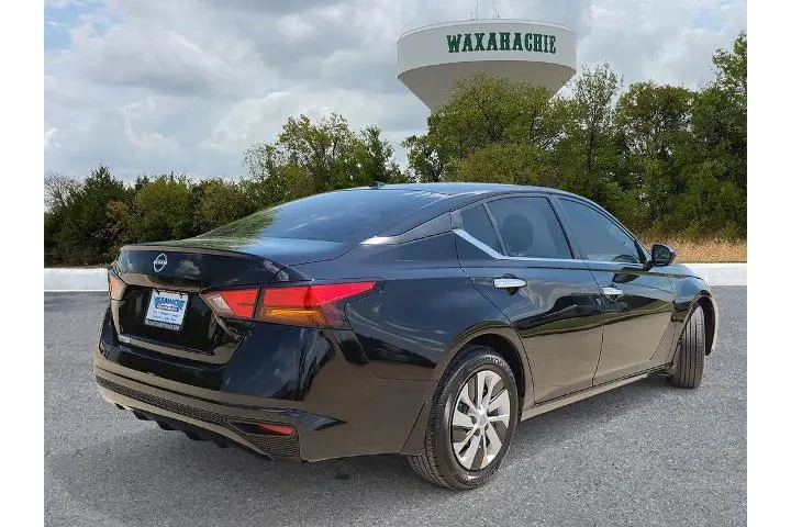 $22352 : Nissan Altima 2025 2.5 S 4dr image 5