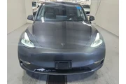 $28493 : Tesla Model Y 2023 AWD 4dr C thumbnail