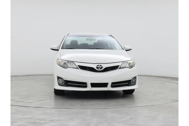 $13998 : Toyota Camry 2014 SE 4dr Sed image 5