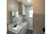 $1500 : Broadway, Huntington Park,CA🏡 thumbnail