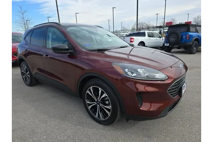 $18000 : Ford Escape Hybrid 2021 SE 4 image 7