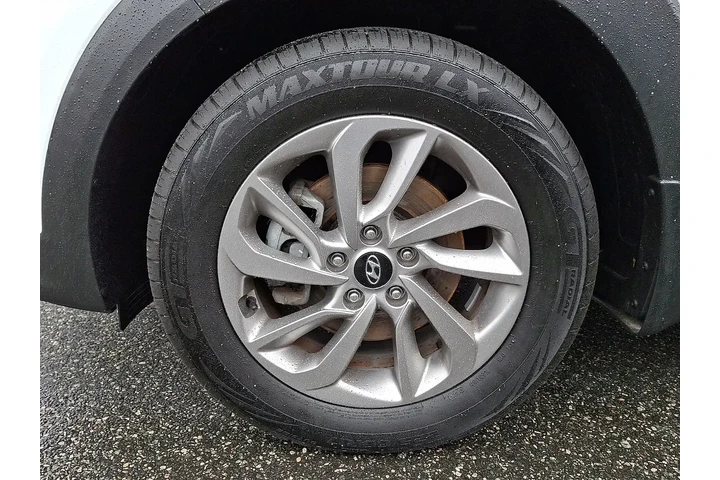 $14736 : Hyundai TUCSON 2017 AWD SE P image 9