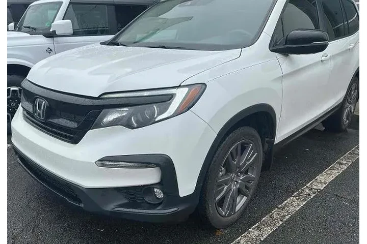$28000 : Honda Pilot 2022 AWD Sport 4 image 1