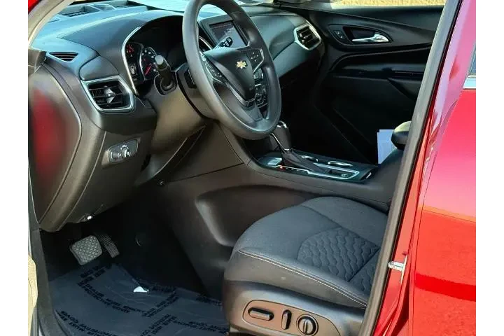 $17129 : Chevrolet Equinox 2020 LT 4d image 5