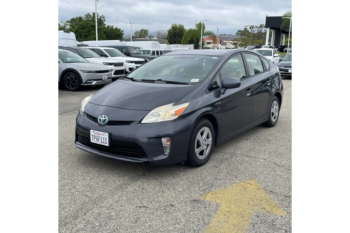 $9600 : Toyota Prius 2015 Two 4dr Ha image 1