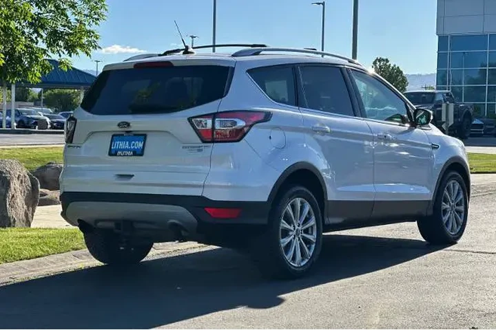 $17995 : Ford Escape 2018 AWD Titaniu image 3