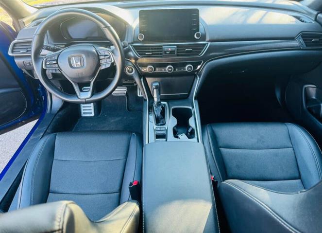 $27500 : 2022 Accord Sport image 6