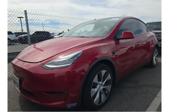 $29800 : Tesla Model Y 2021 AWD Long image 1
