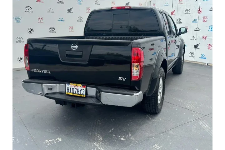 $13995 : 2019 Frontier Crew Cab 4x2 SV image 4