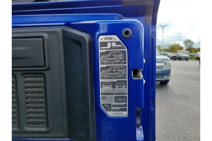 $27495 : Jeep Wrangler Unlimited 2018 image 8