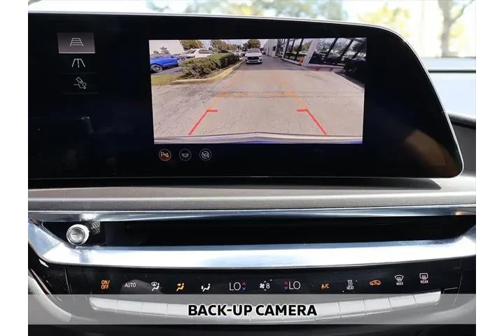 $30990 : Cadillac LYRIQ 2024 AWD Tech image 5