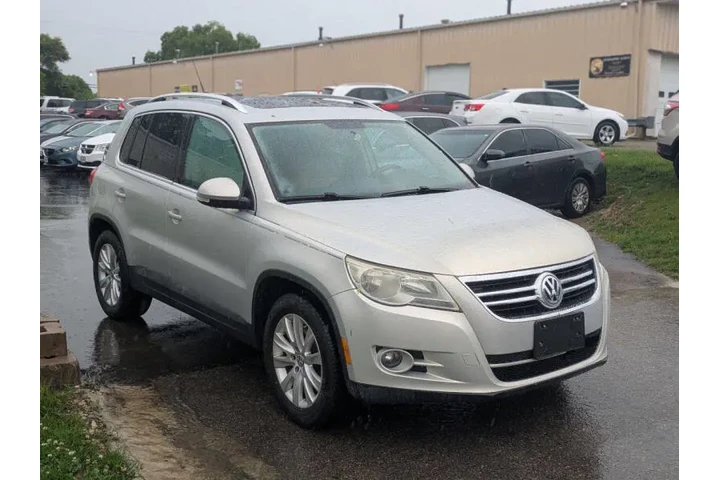 $4990 : 2009 Tiguan SEL image 8