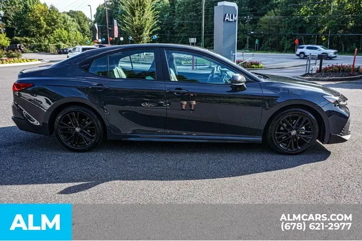 $25420 : Toyota Camry 2025 SE 4dr Sed image 9