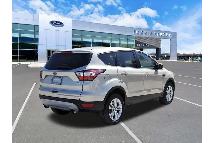$15863 : Ford Escape 2017 SE 4dr SUV image 4