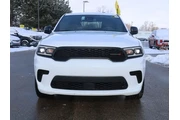 $29977 : Dodge Durango 2023 AWD GT 4d thumbnail