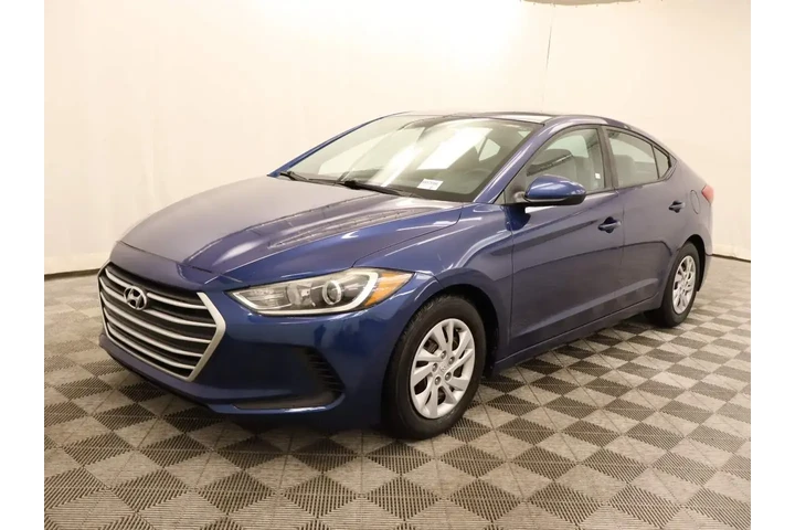 $9988 : Hyundai ELANTRA 2017 SE 4dr image 1