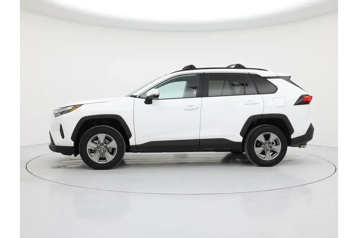 $31998 : Toyota RAV4 2025 AWD LE 4dr image 3