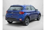 $21315 : Hyundai VENUE 2025 SEL 4dr C thumbnail