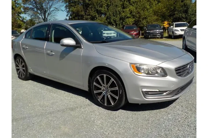 $10471 : 2016 S60 T5 Drive-E Inscripti image 7