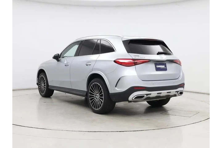 $38998 : Mercedes-Benz GLC 2024 GLC 3 image 2