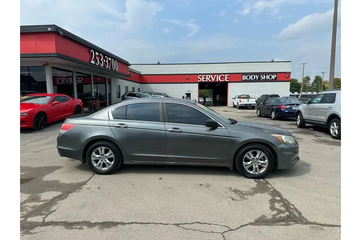 $5980 : 2011 Accord Sdn 4dr I4 Auto SE image 1