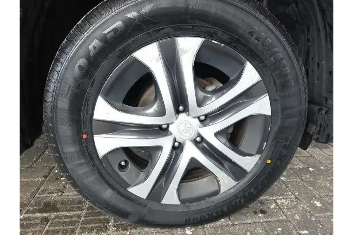 $15999 : Toyota RAV4 2018 AWD LE 4dr image 7