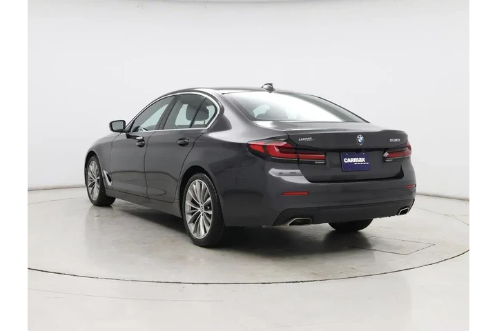 $30998 : BMW 5 Series 2023 530i 4dr S image 2