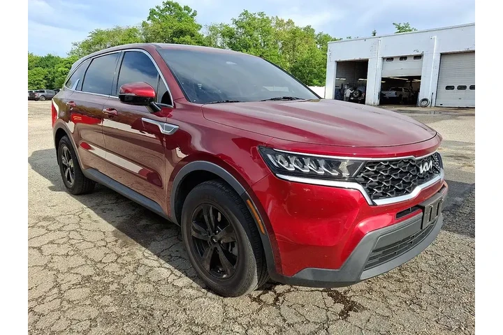 $24798 : Kia Sorento 2022 LX 4dr SUV image 3