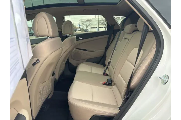 $16998 : Hyundai TUCSON 2018 Value 4d image 5