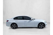 $32084 : BMW 3 Series 2023 330i 4dr S thumbnail