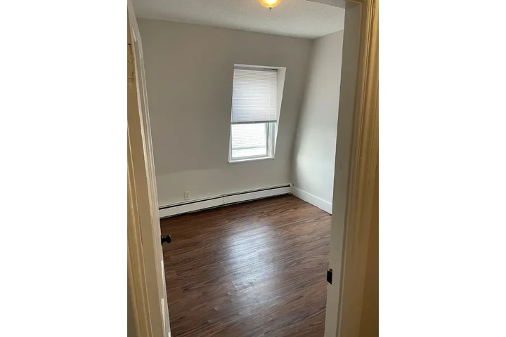 $1100 : El Monte, CA ya está terminado image 10