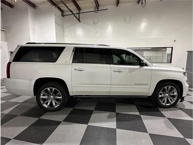 $25555 : 2016 CHEVROLET SUBURBAN image 2