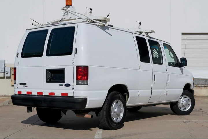 $11491 : 2014 E-150 Commercial image 3