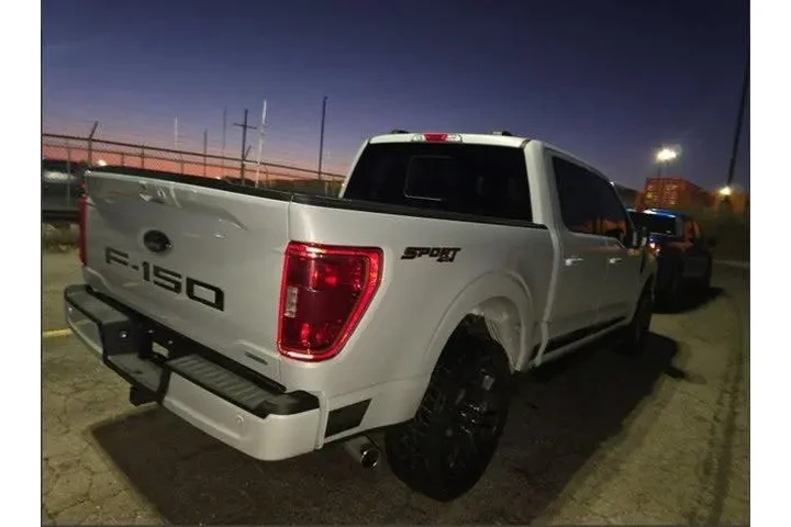 $38000 : Ford F-150 2022 4x4 XLT 4dr image 7