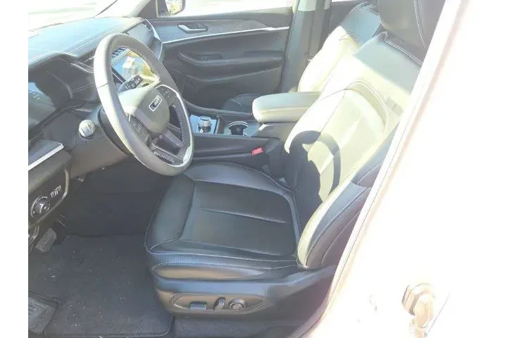 $32898 : Jeep Grand Cherokee 2023 4x4 image 4