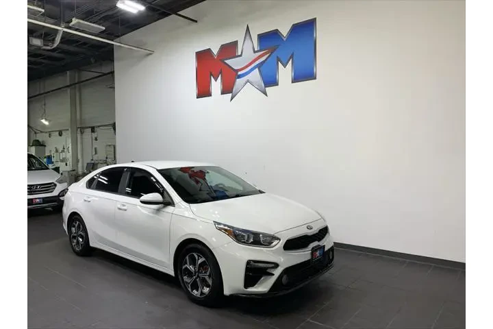 $18789 : Kia Forte 2020 FE 4dr Sedan image 2