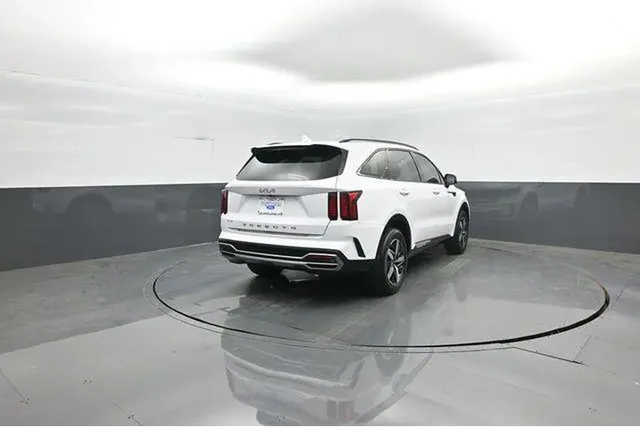 $24237 : Kia Sorento 2022 S 4dr SUV image 7