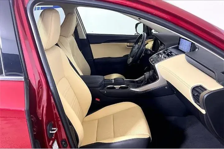 $25411 : Lexus NX 300 2021 AWD 4dr Cr image 7