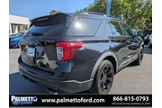 $29997 : Ford Explorer 2020 AWD ST 4d thumbnail