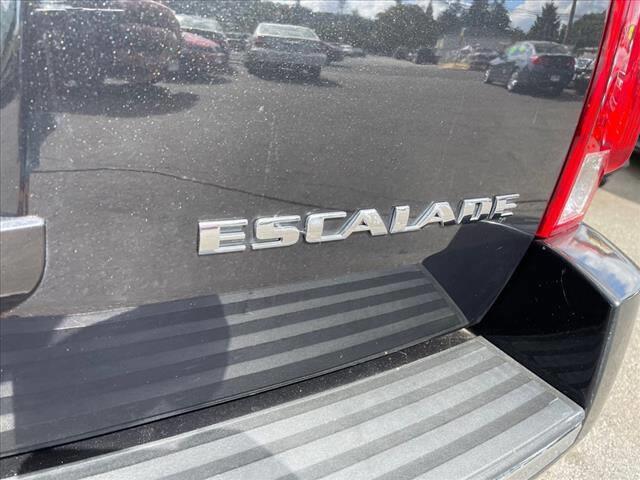 $18900 : 2012 Escalade ESV Luxury image 9