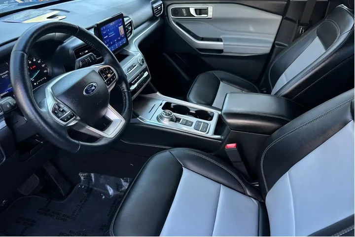 $30900 : Ford Explorer 2022 XLT 4dr S image 9