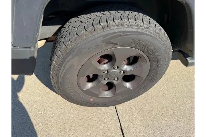 $18821 : Jeep Wrangler Unlimited 2017 image 7