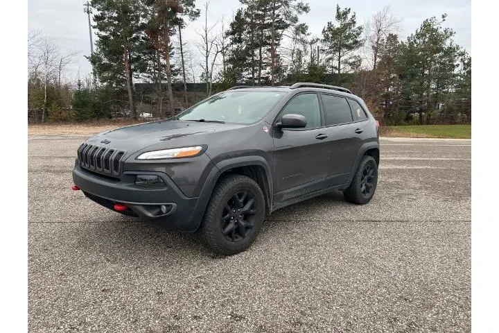 $17000 : Jeep Cherokee 2018 4x4 Trail image 5