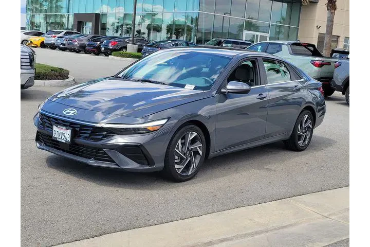 $21284 : Hyundai ELANTRA 2025 SEL Con image 1