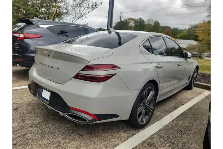 $34893 : Genesis G70 2025 2.5T Standa image 10