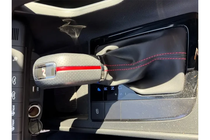 $25000 : Hyundai ELANTRA 2025 N Line image 10