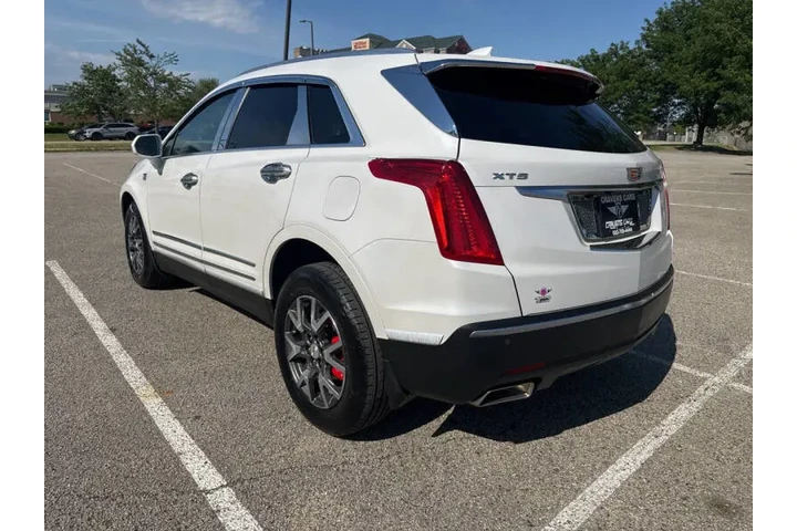 $11995 : 2017 XT5 Luxury image 5