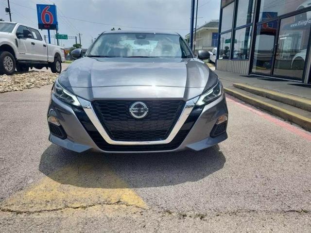 $21500 : 2022 Altima 2.5 SV image 2