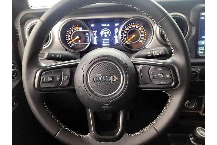 $25998 : Jeep Gladiator 2021 4x4 Spor image 10